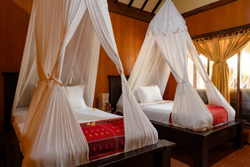 Salim Cottage dan Raja Bar, Gili Air